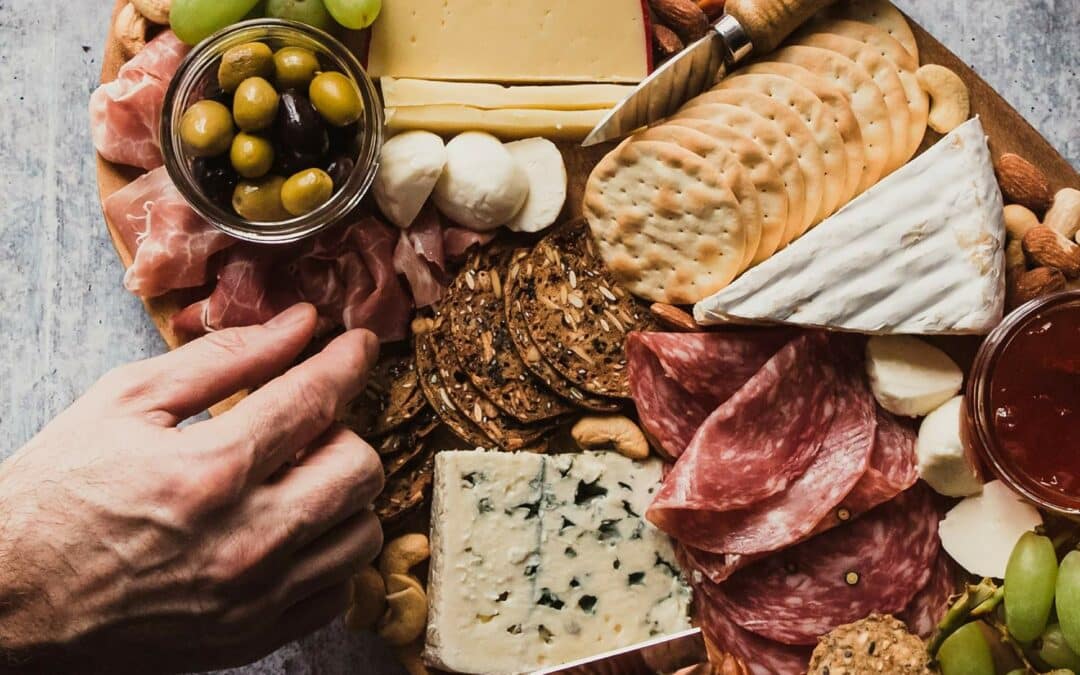 How to Build The Perfect Charcuterie Board For Your Next Party