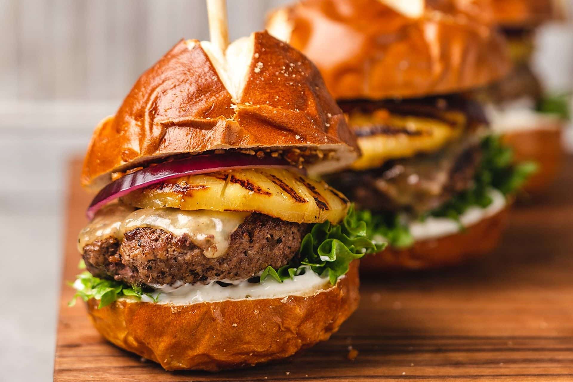 8 Burgers and Sliders We’re Smashing All Summer