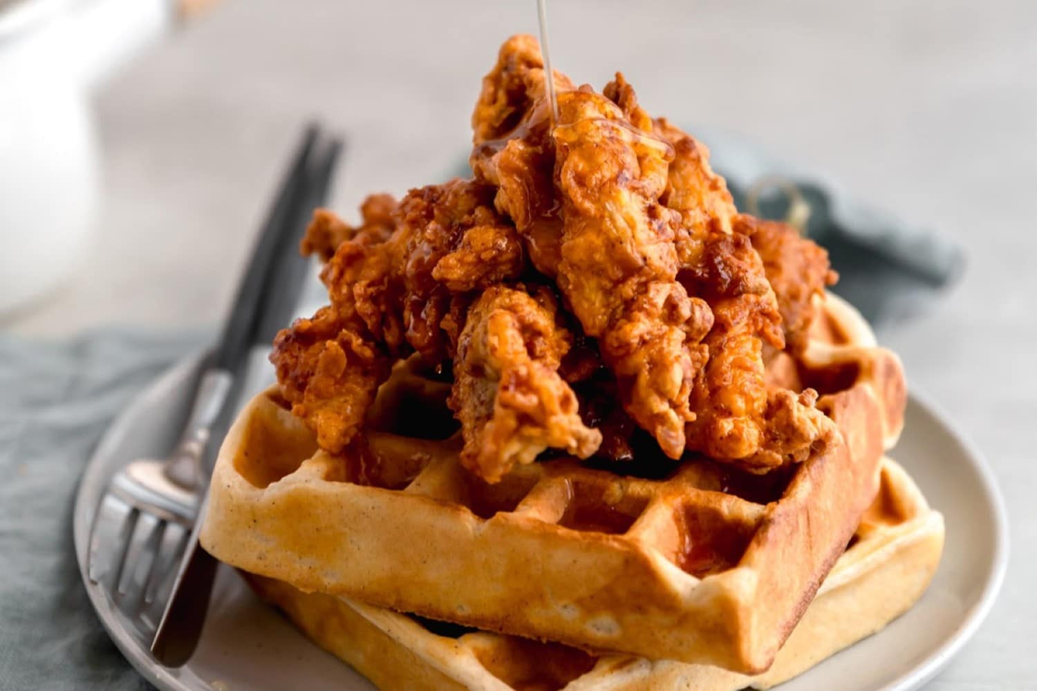brunch recipes to try, homemade chicken and waffles
