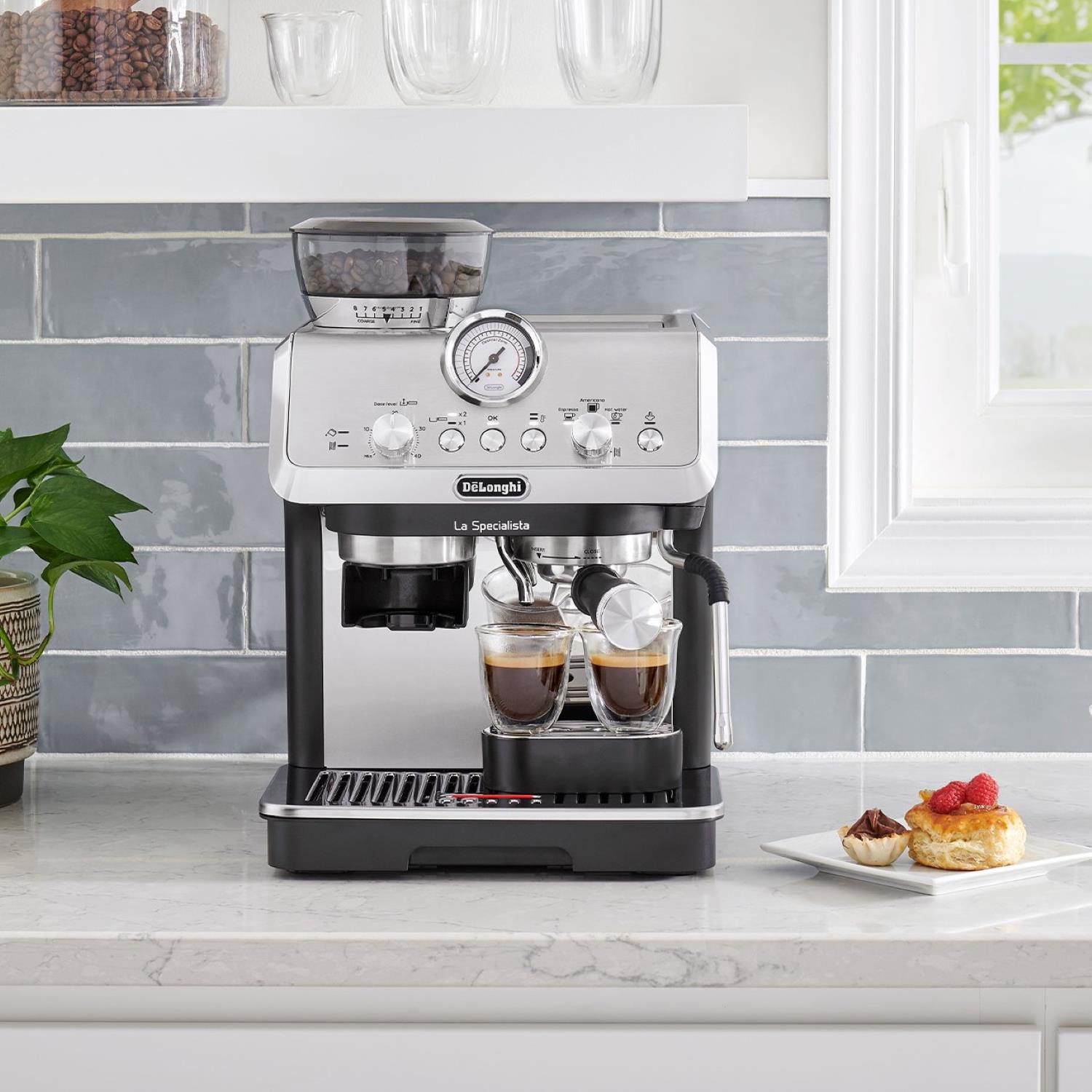 espresso machine buying guide, what to look for in an espresso machine, de'longhi espresso machines