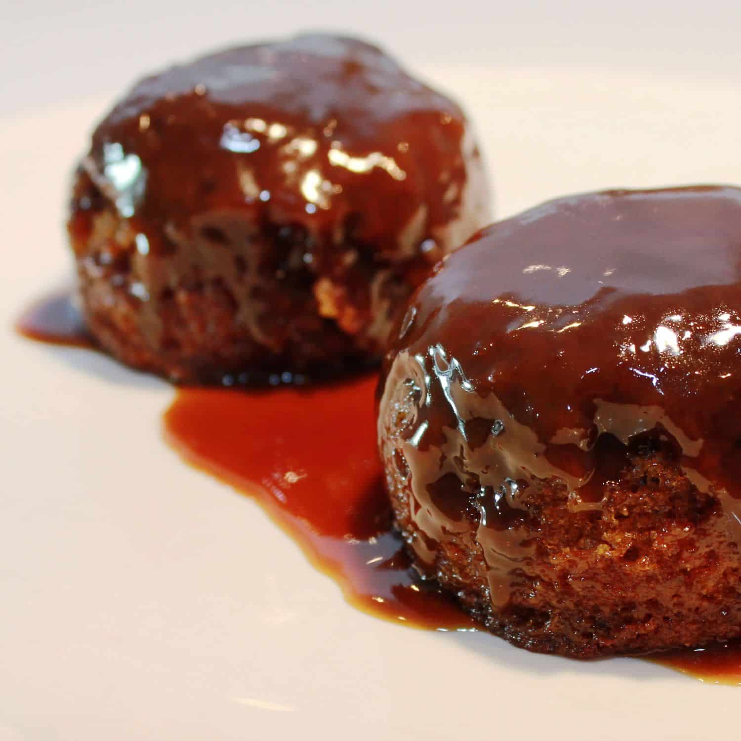 christmas dinner traditions from around the world, sticky toffee pudding recipe