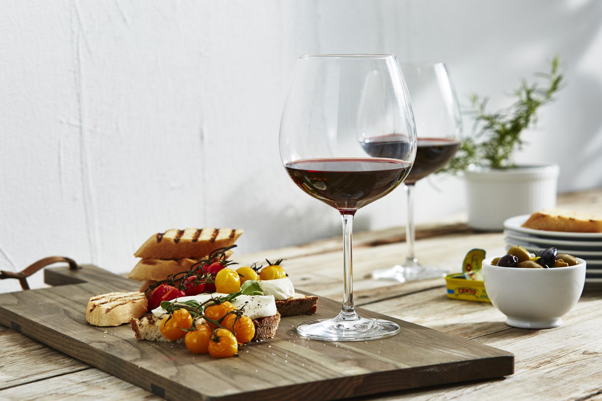 wine and cheese pairing guide, holiday wine and cheese
