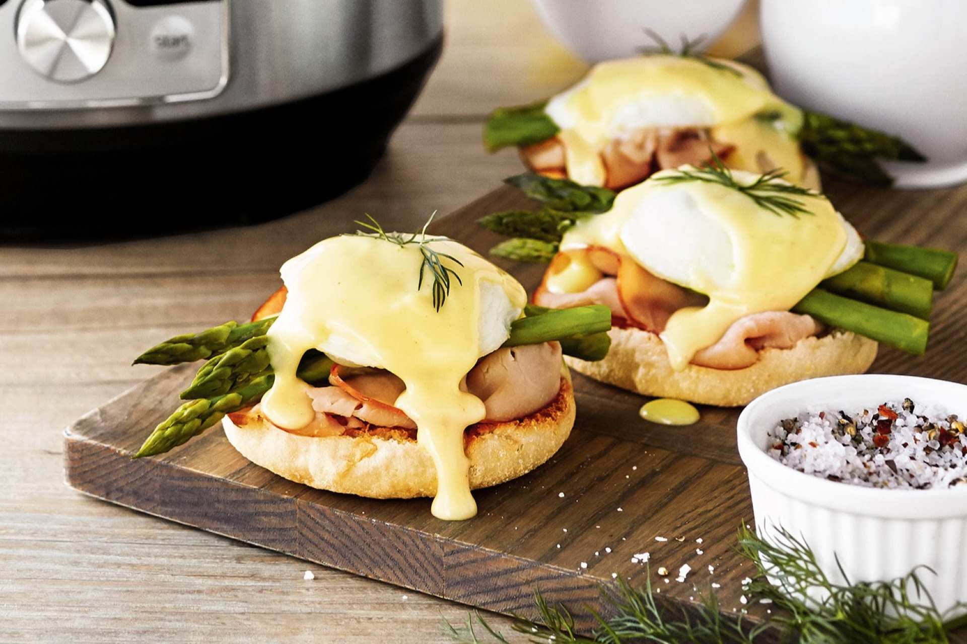 10 Easy Brunch Ideas To Spoil Mom This Mother’s Day