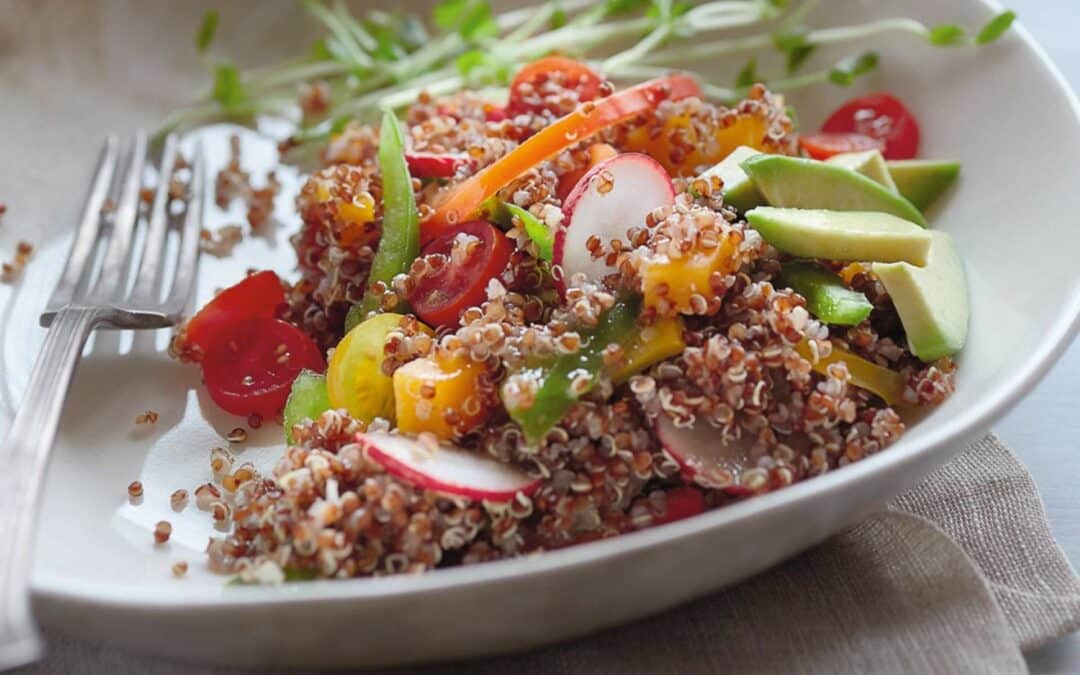 How To Cook Quinoa (+5 Recipes To Try)