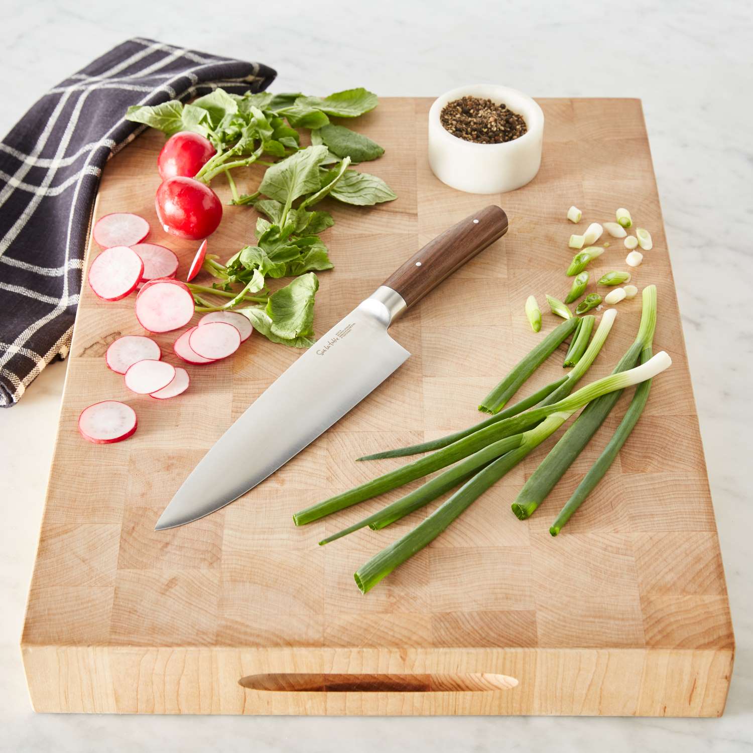 how to clean wood cutting boards