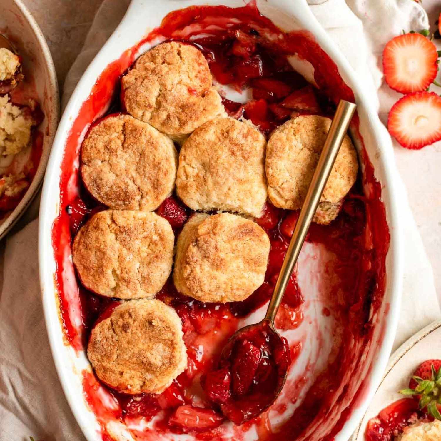 summer dessert recipes, strawberry cobbler recipe