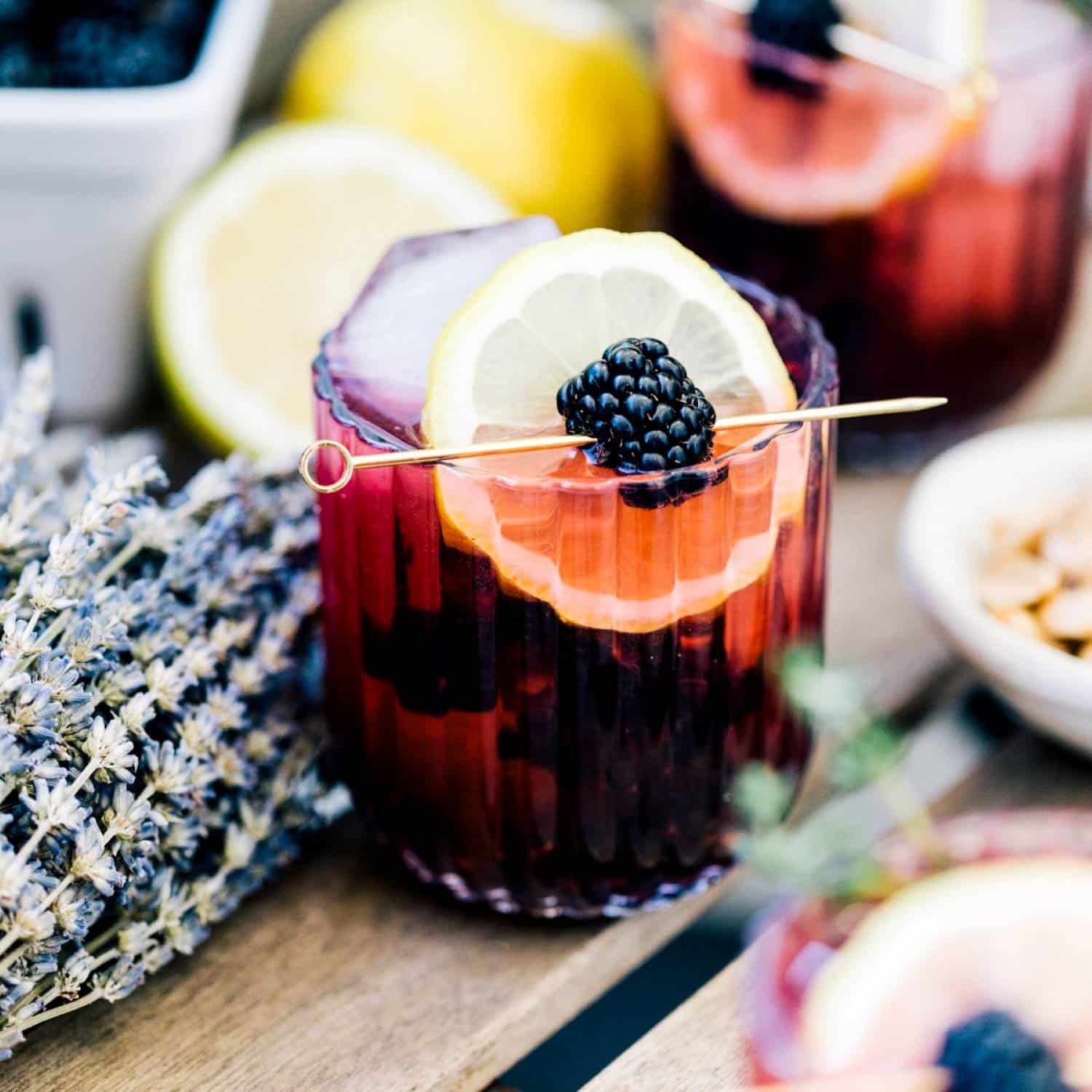 sangria, sangria recipe, summer cocktails, best summer cocktails, summer cocktail recipes