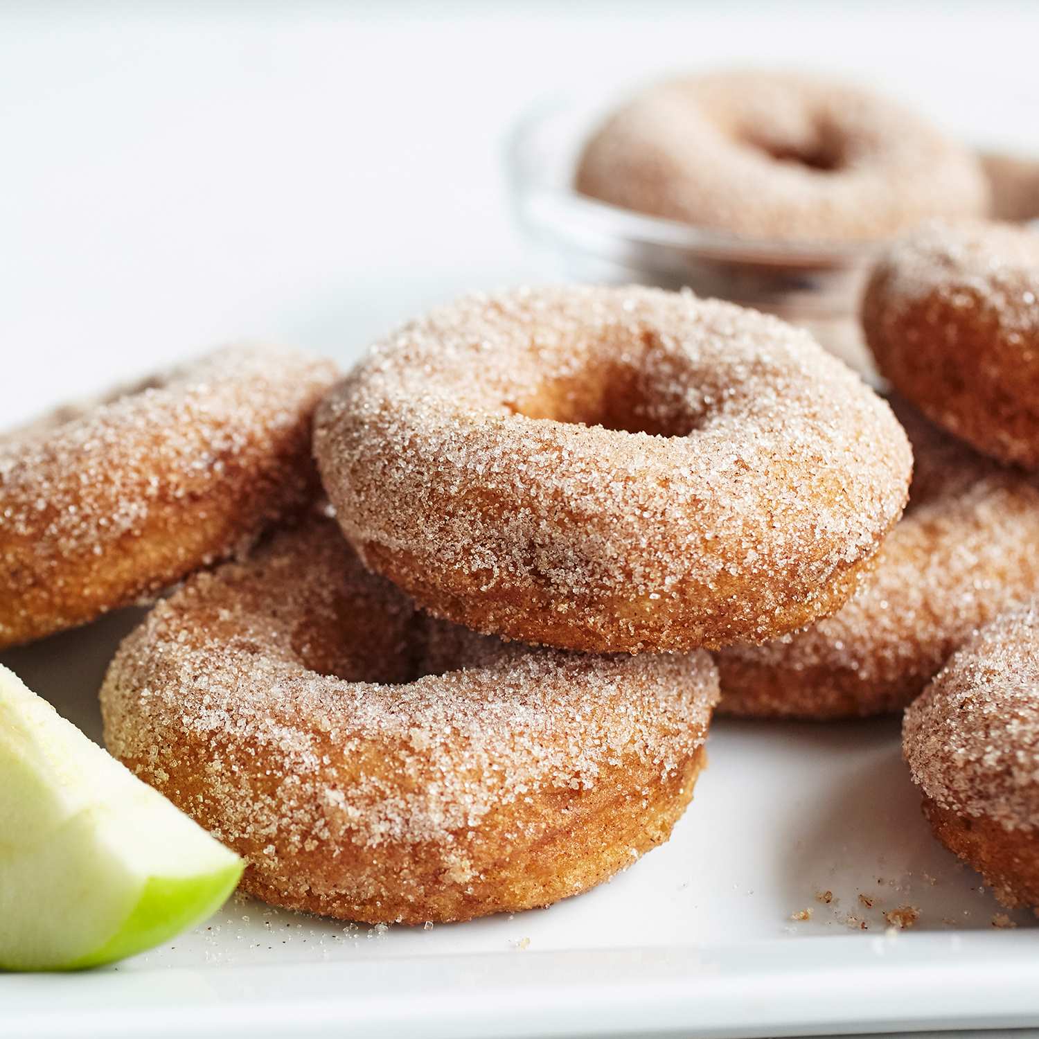 fall breakfast recipes, easy fall breakfast, fall donuts, apple cider doughnuts, fall pancakes