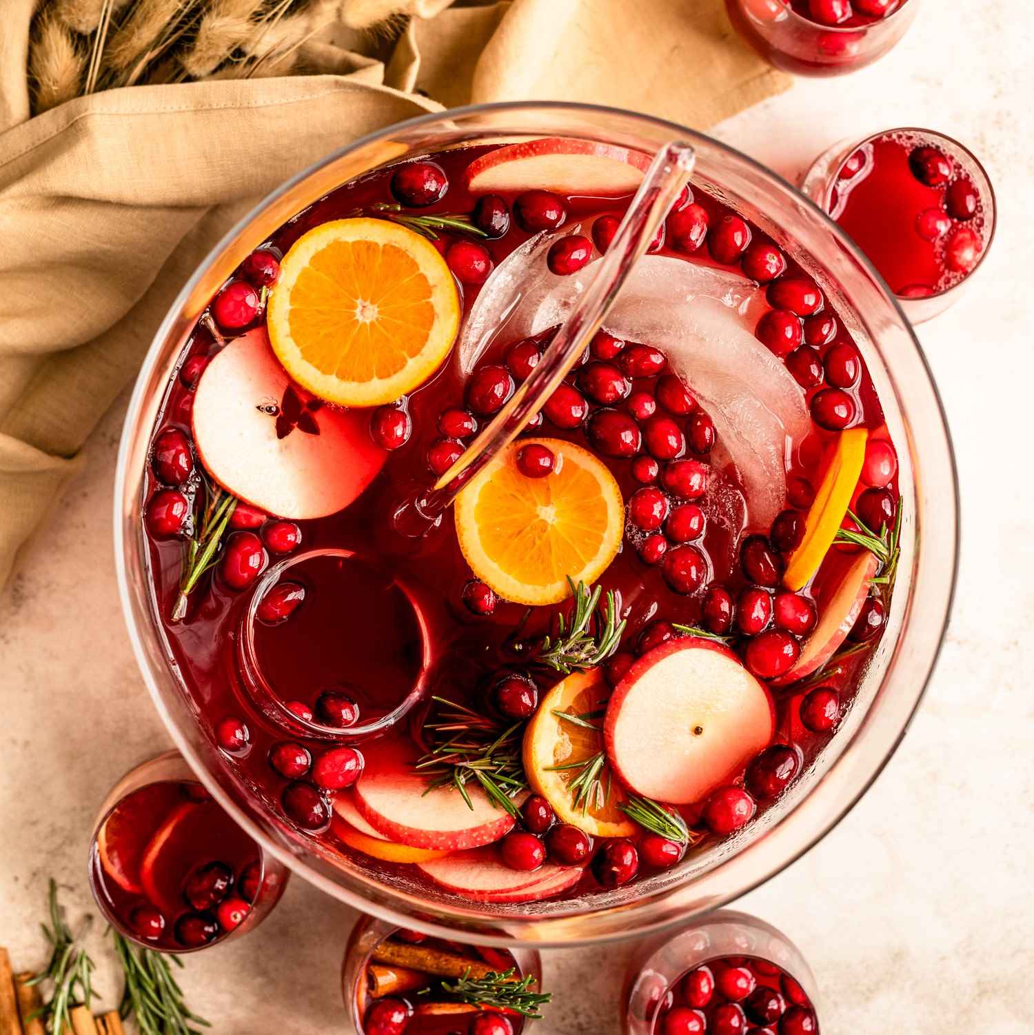 holiday cocktail recipe, best holiday cocktail recipes, holiday mocktails, holiday mocktail recipes, mocktails for the holidays, holiday cocktails, easy holiday cocktails