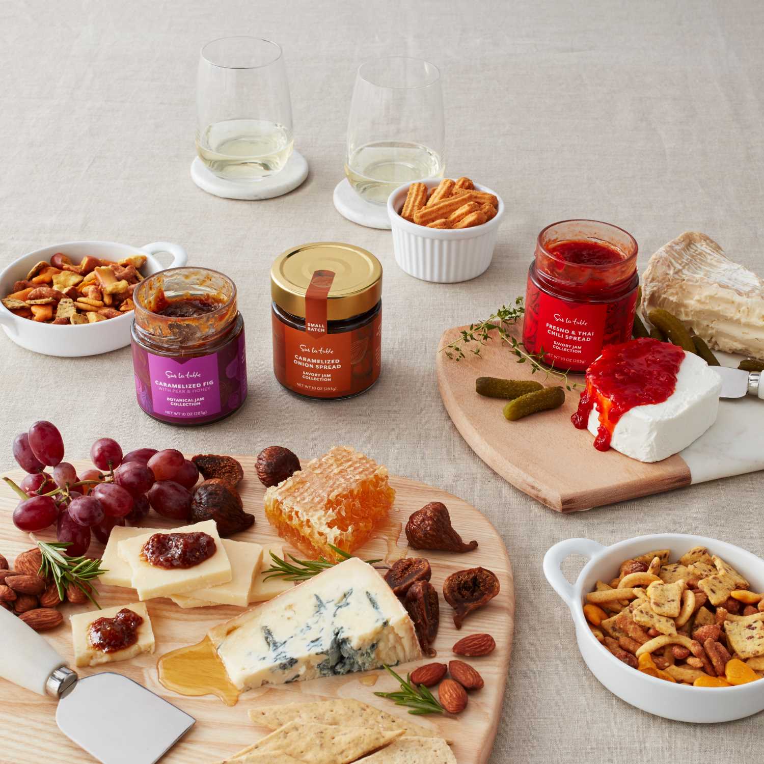 charcuterie board, charcuterie board ideas, easy appetizers, party foods, meat and cheese board