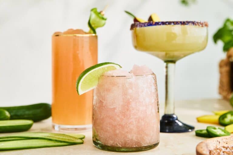 cocktails, cocktail recipes, cocktail glasses, mocktails, mocktail recipes