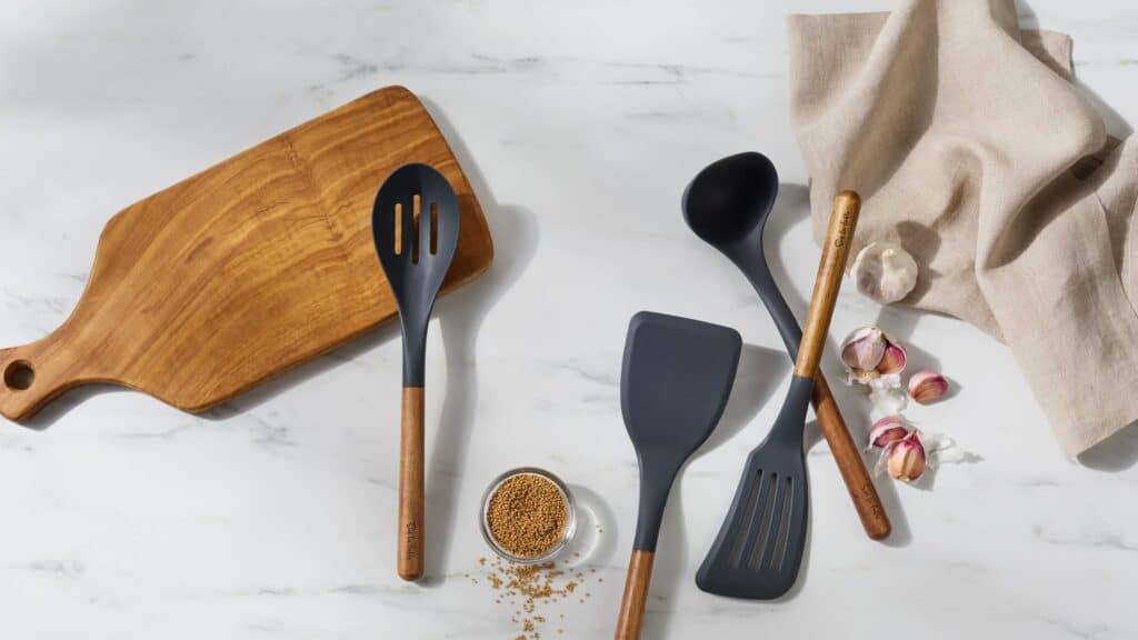 sur la table, bridal registry, registry, wedding registry, wedding registry ideas, wedding gift registry