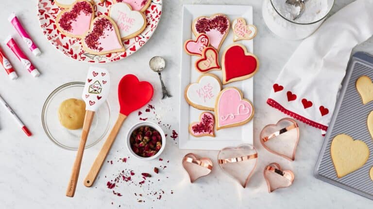 valentine's day, valentines day, happy valentine's day, valentine's day gifts, valentine's day candy