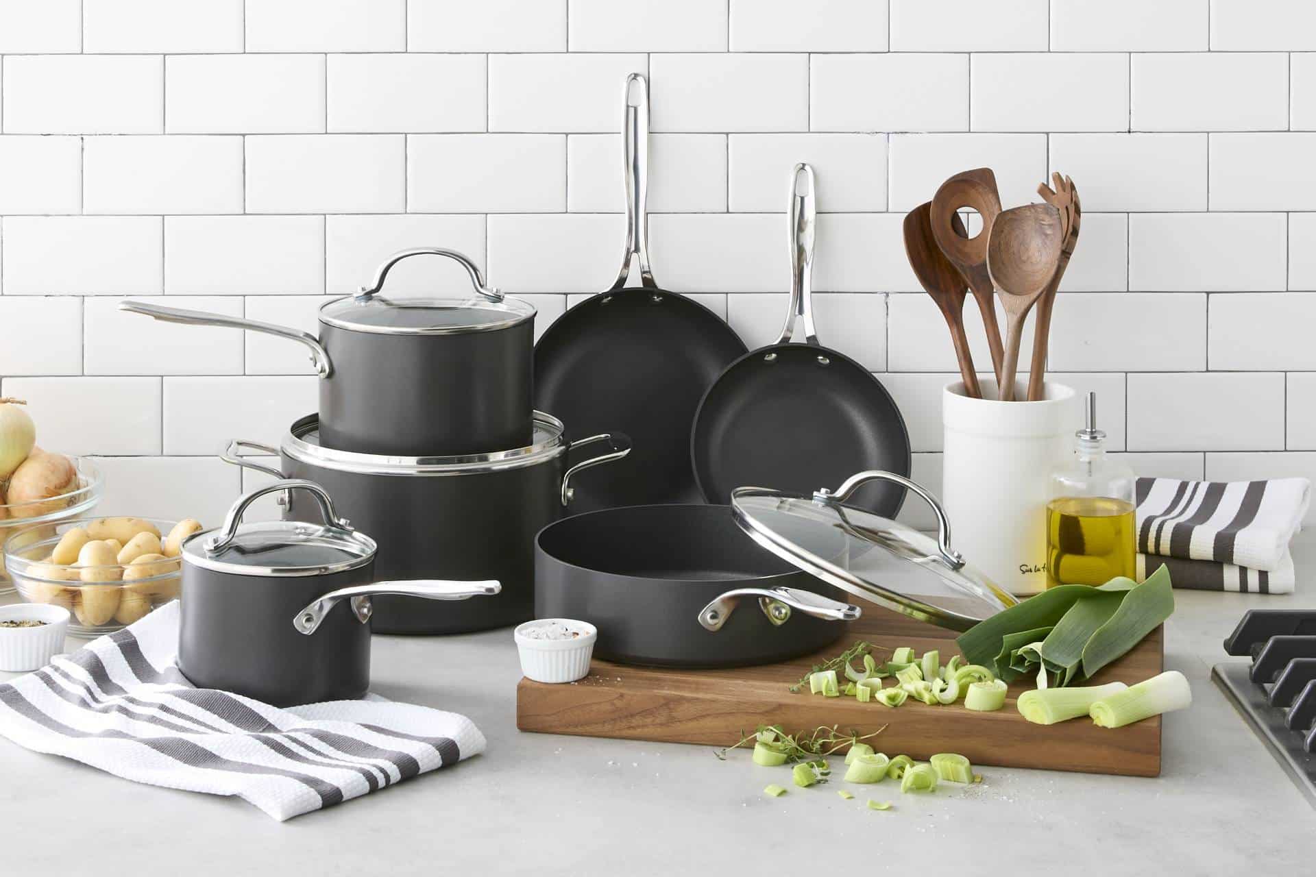 These Are Our Chef’s Top 10 Cookware Must-Haves