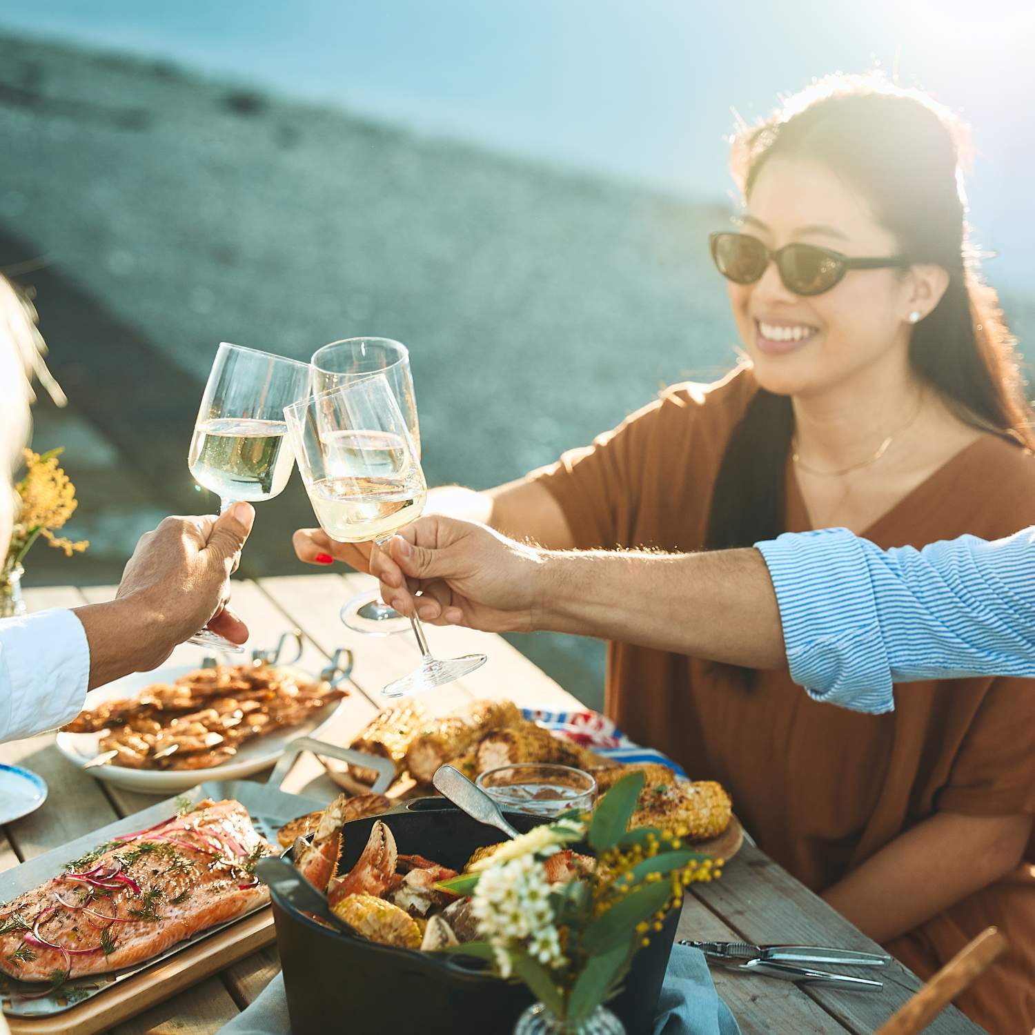 summer entertaining ideas,  summer hosting tips, how to host a summer dinner party, al fresco entertaining guide, summer party food ideas, what to cook in summer